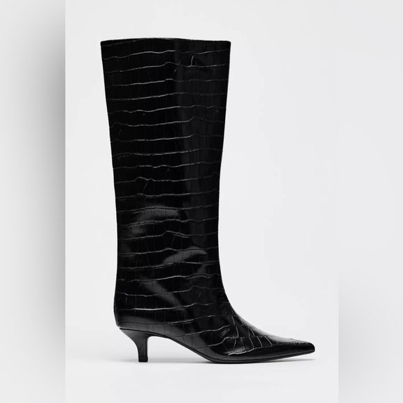 ZARA MOCK CROC KITTEN HEEL BOOT
Color: Black * Size: 6.5 - Picture 1 of 4